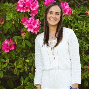 Meet your Posher, Karina